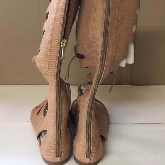 Bar III Shoes - Bar III Women’s Violet Gladiator Sandals 7.5M